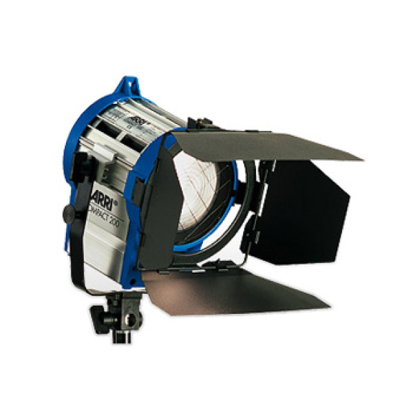 Осветительный прибор ARRI Daylight Compact 200W